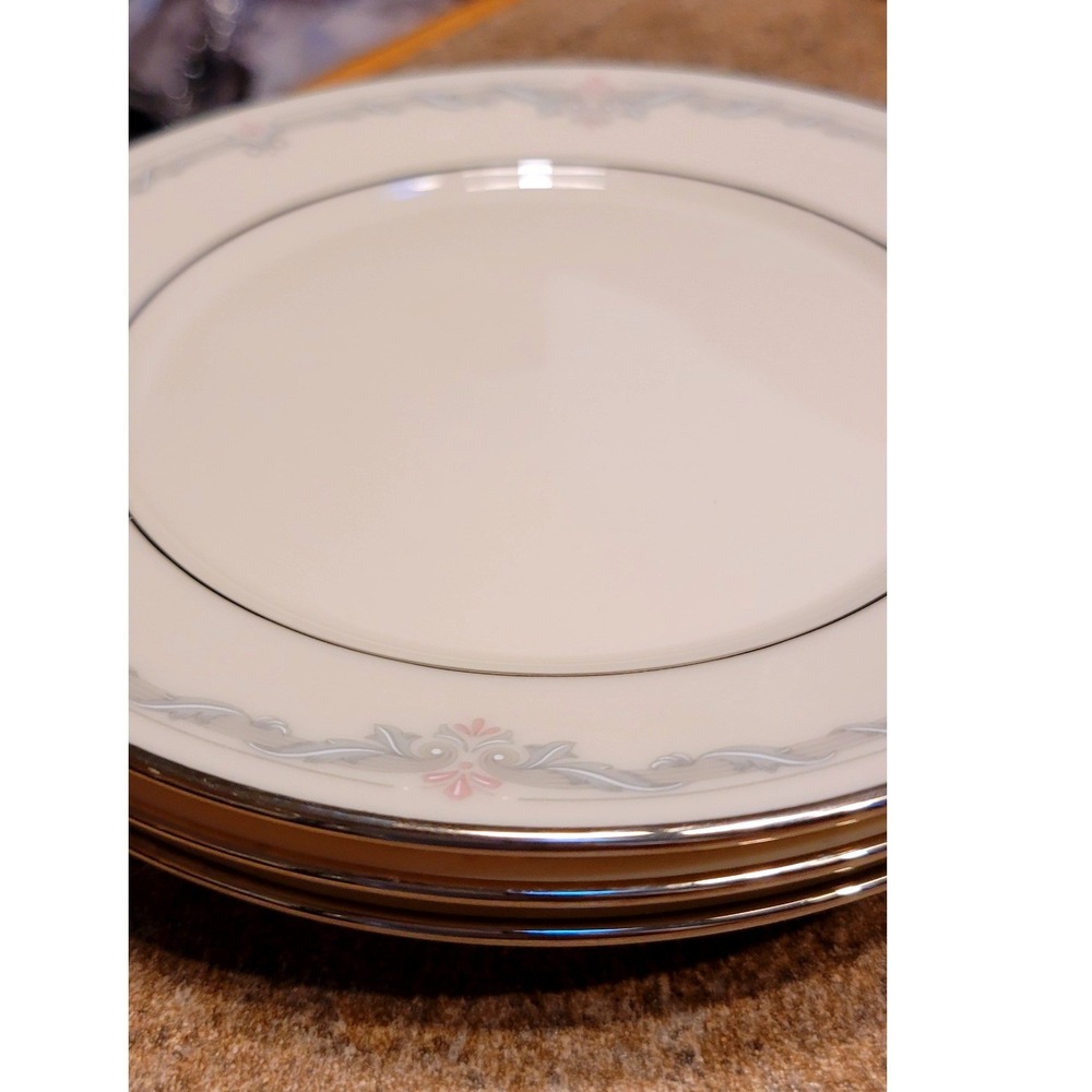 NEW Lenox Kingston Butter Bread Plates Set of 3 Cosmopolitan Collection